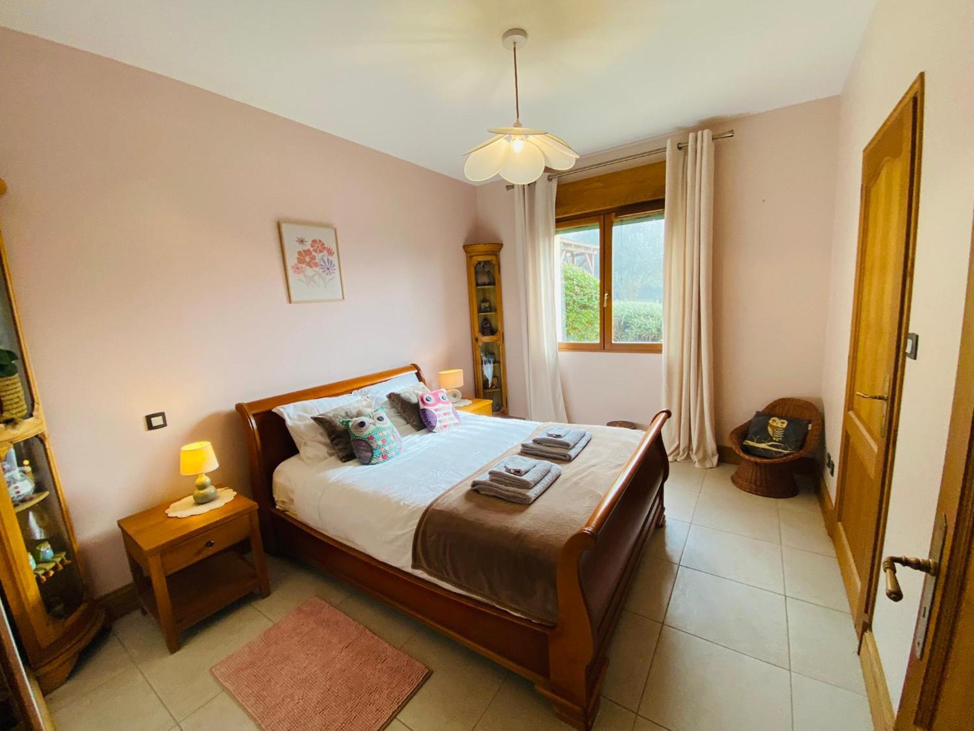 Le Hibou Heureux Bed & Breakfast Bézenac Eksteriør bilde